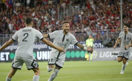 特别是面对 特别是面对